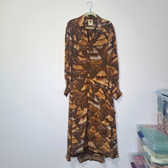 Farm Rio Malocas Long Sleeve Midi Dress Malocas Beige Medium NWT - Picture 6 of 11